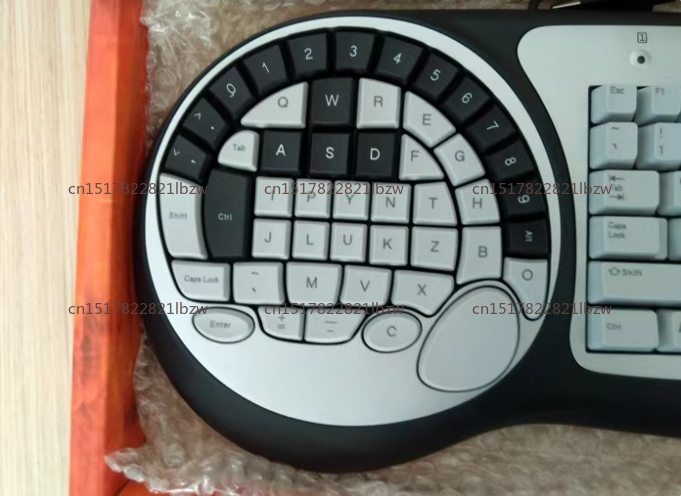 メカニカルゲーミングキーボード - RGBバックライト、PC - Anti-Ghosting Keyboard のレビューと価格